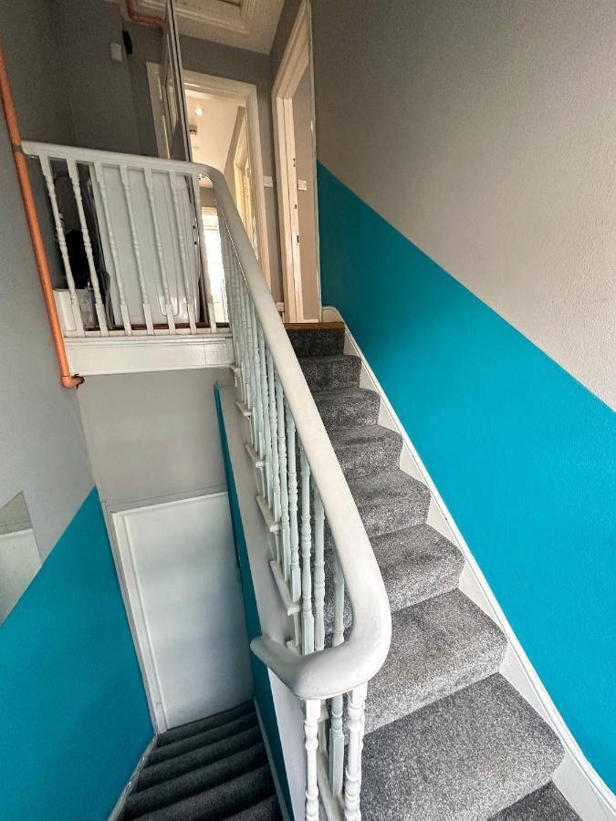 לונדון Number 27 Guesthouse מראה חיצוני תמונה